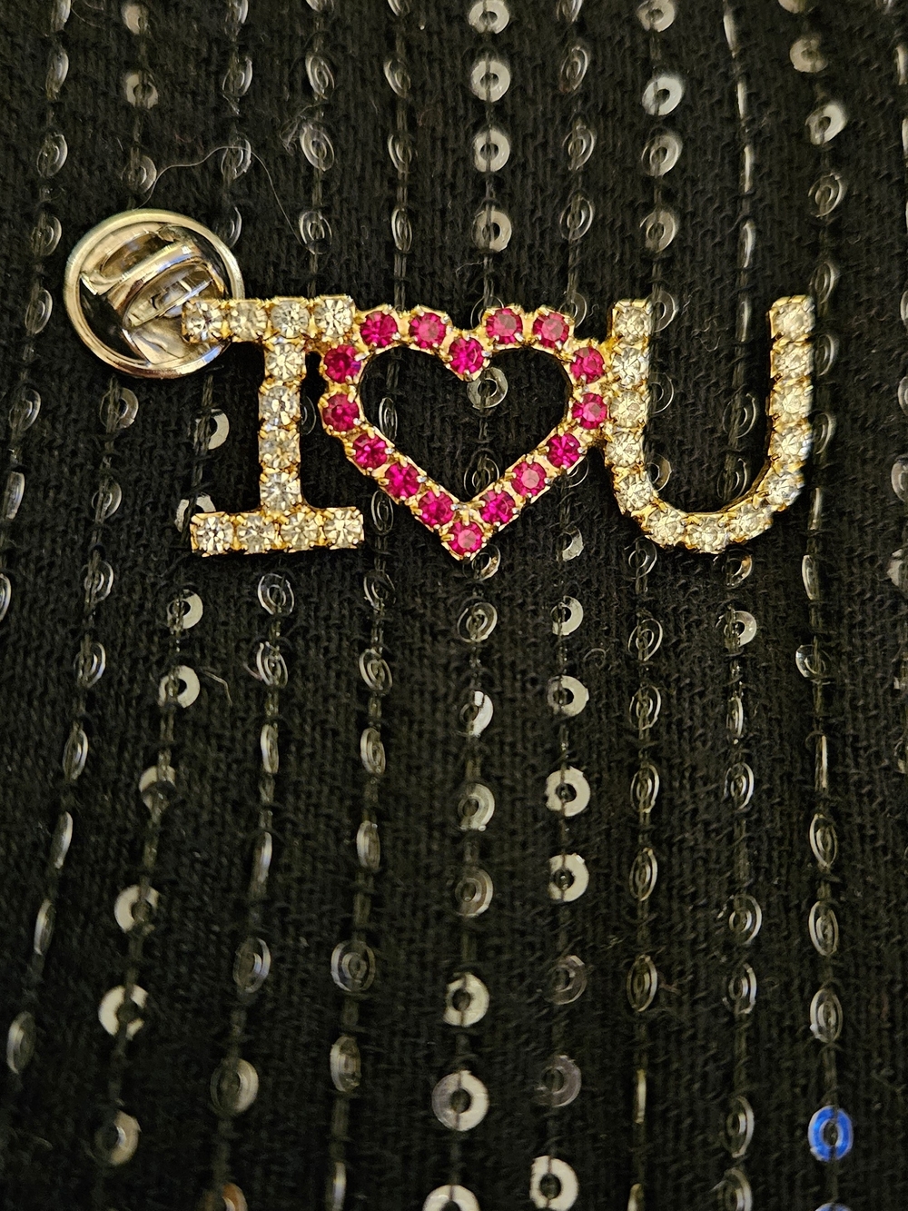 I Heart U Rhinestone Brooch. - Picture 2 of 5